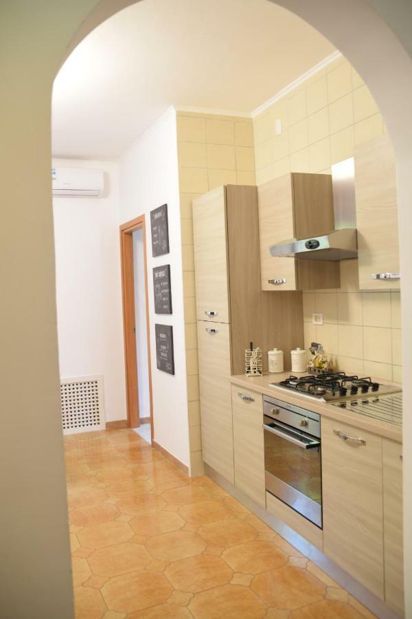 David'S & Family Apartmnt Fiumicino Exterior foto